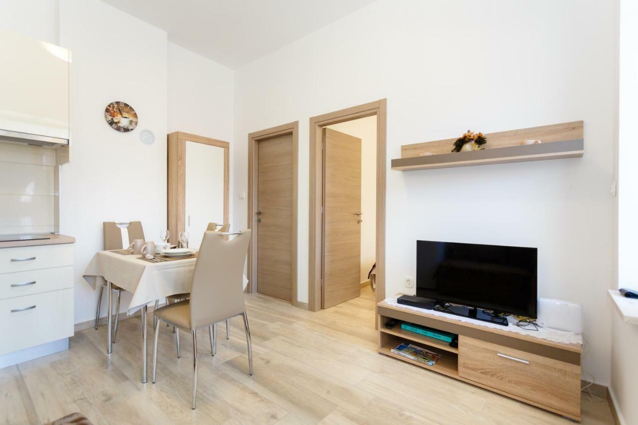 Apartment Rosemary 24 クルク エクステリア 写真