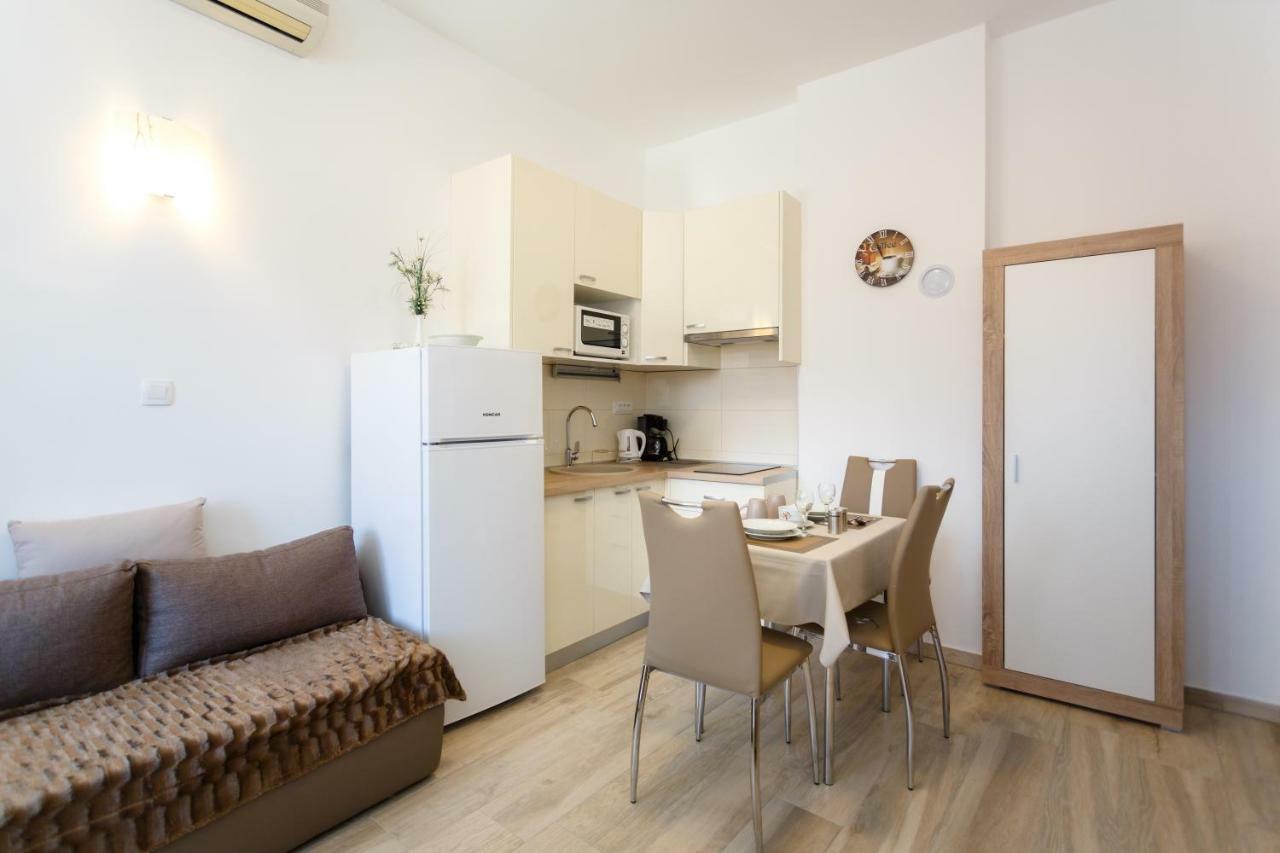 Apartment Rosemary 24 クルク エクステリア 写真